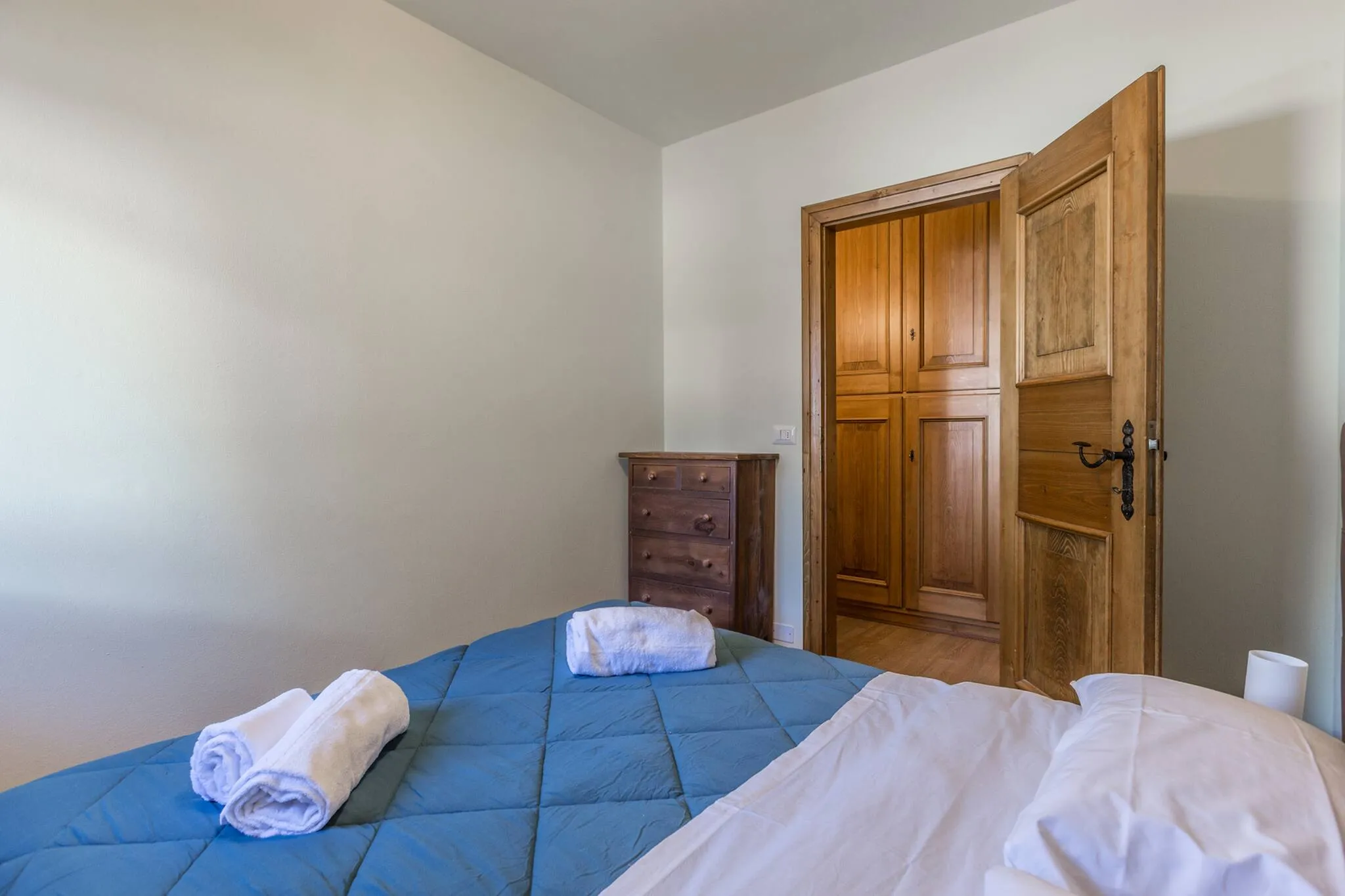Cantore, Cortina - 6