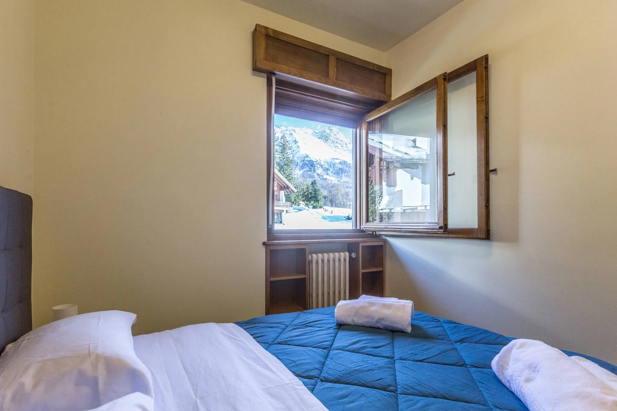 Cantore, Cortina - 23