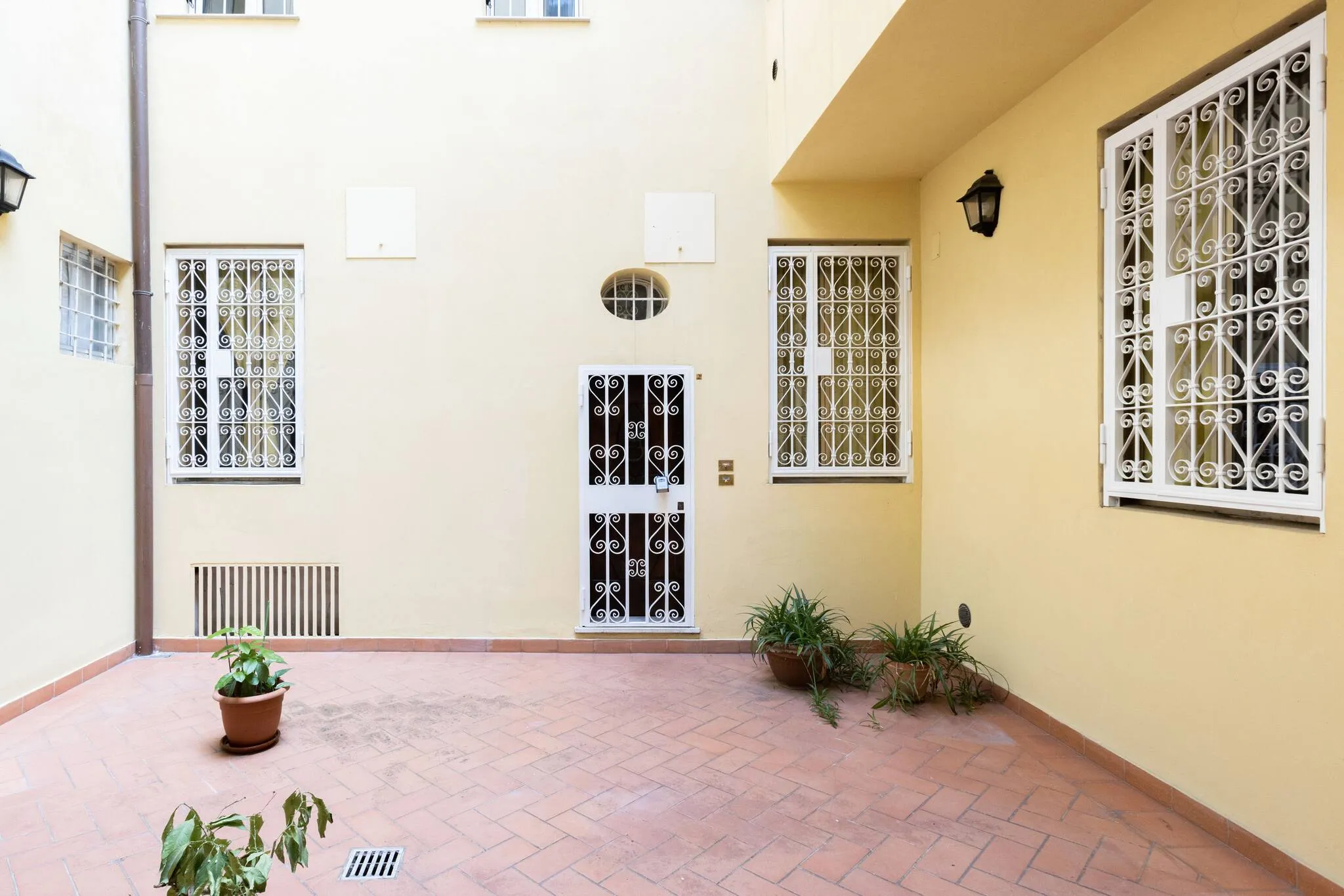 De'gombruti, Bologna - 17