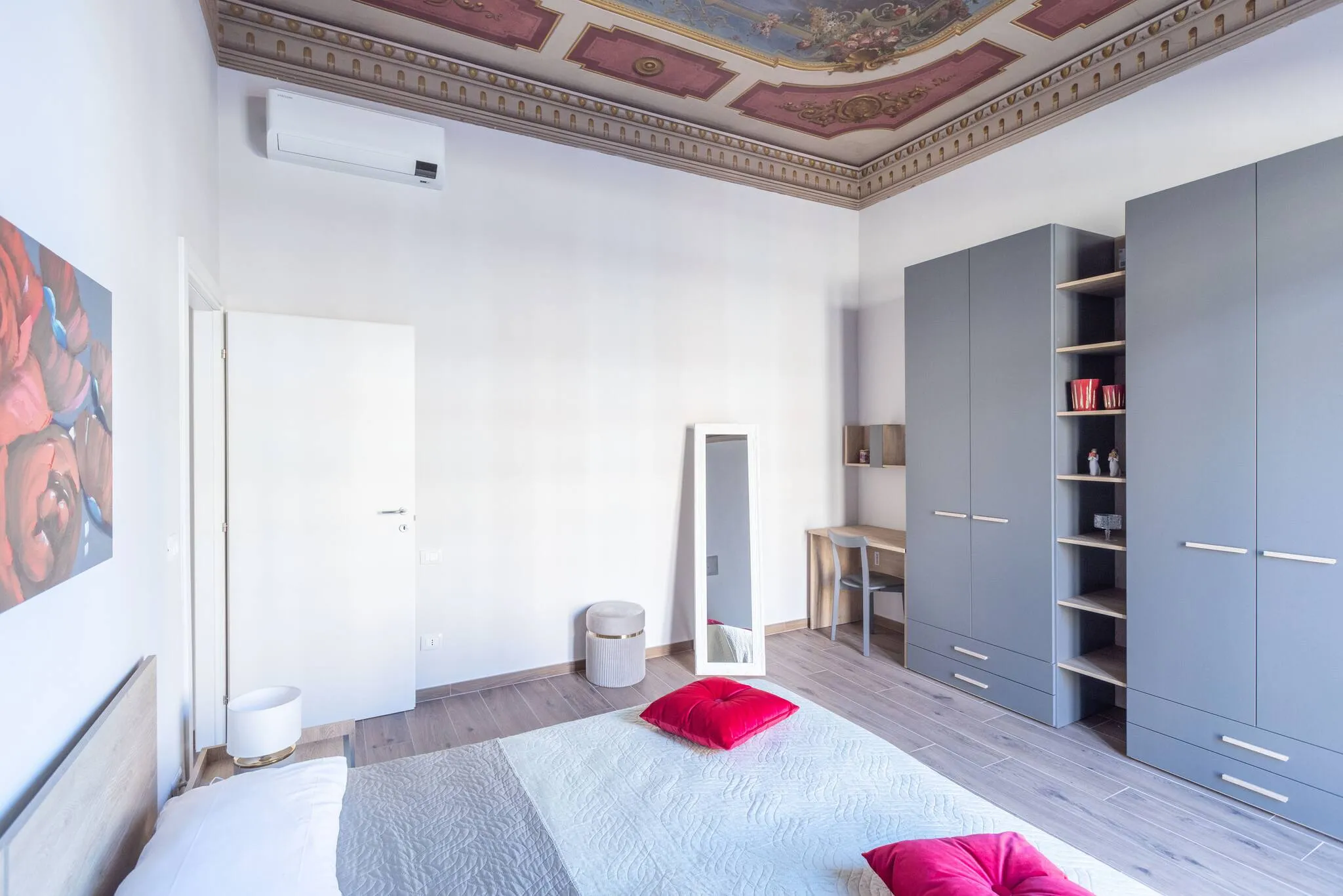 Indipendenza, Bologna - 11