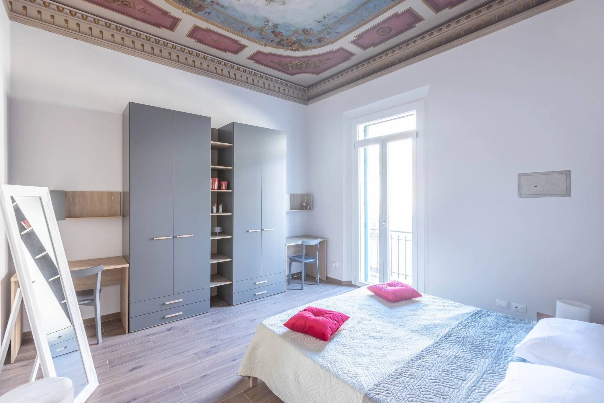 Indipendenza, Bologna - 23